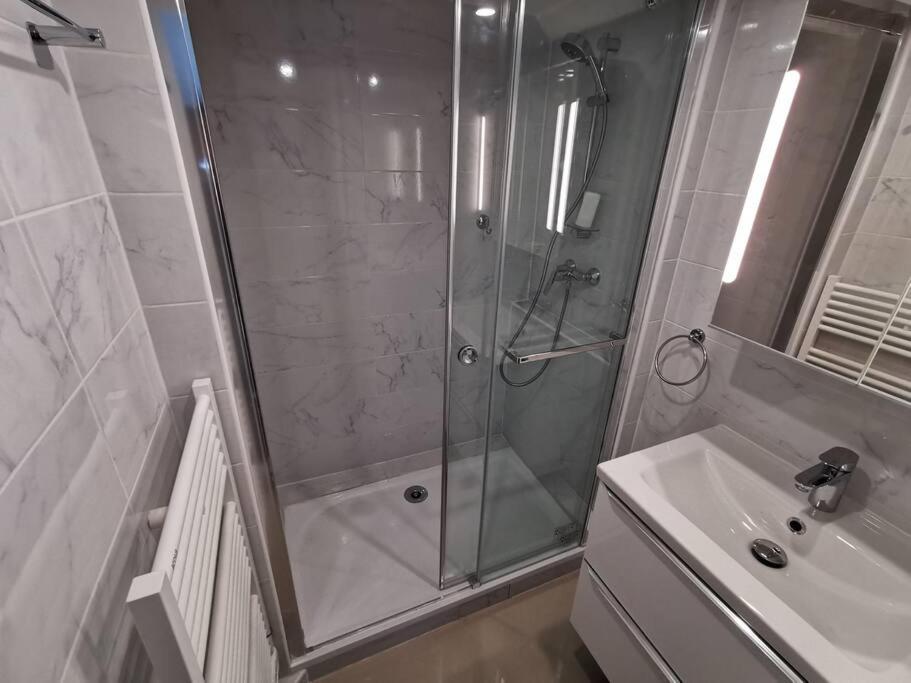 Apartment 4 Mins Rer - St Germain En Laye Super Center - Wei&pei